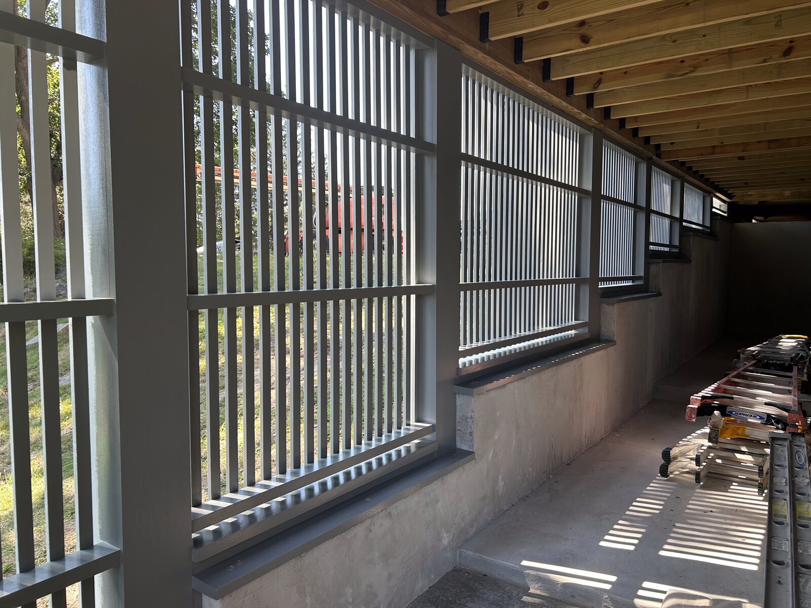 Interior railing and slats